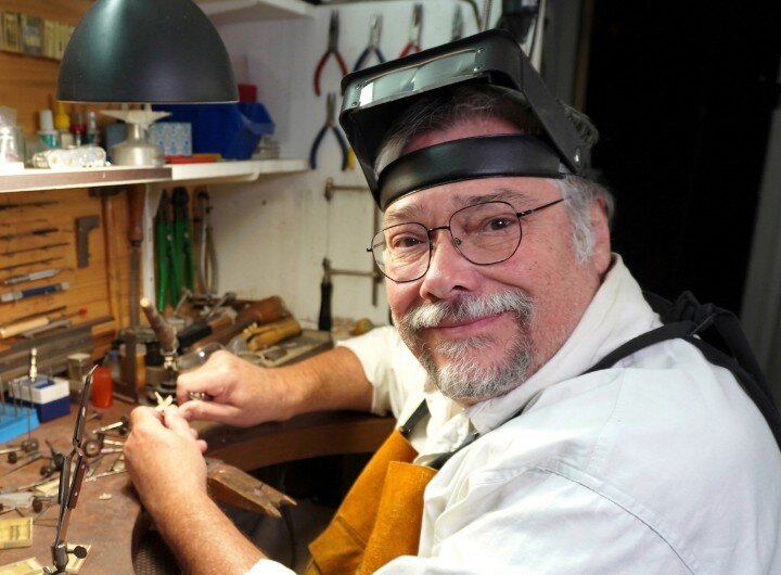 Artisan bijoutier joaillier